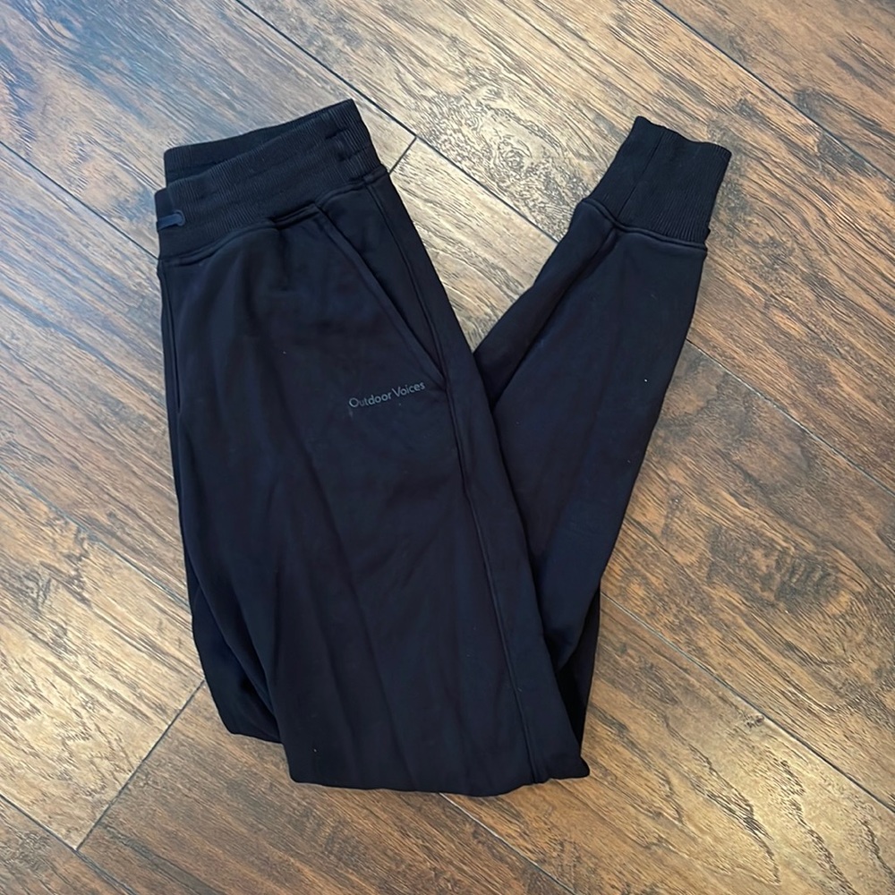 Outdoor Voices joggers